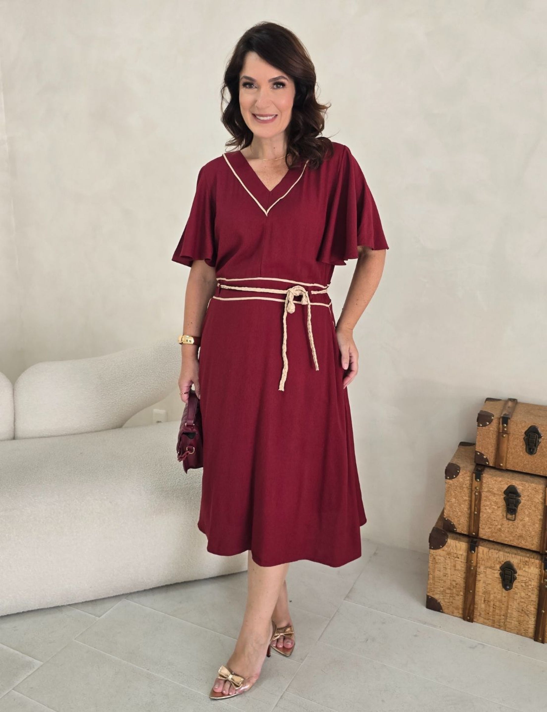 Vestido Curto Poliviscose Com Vivo