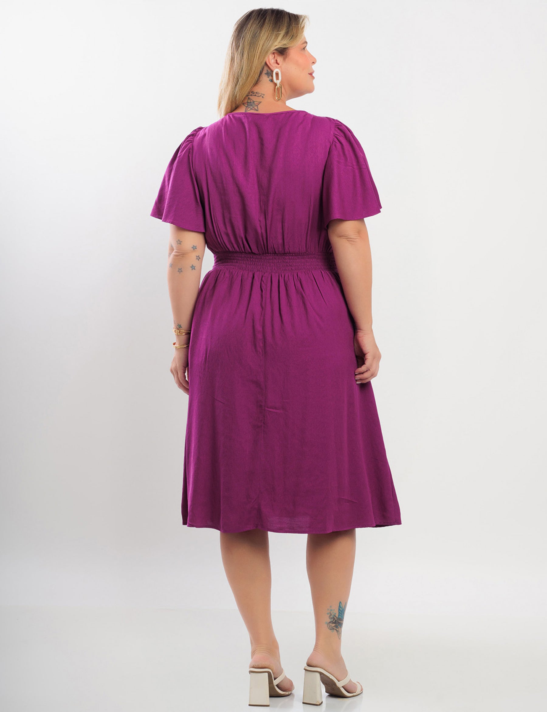 Vestido Curto Poliviscose Com Argola